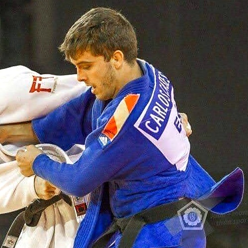 Foto real de Carlos Cases entrenador y judoka